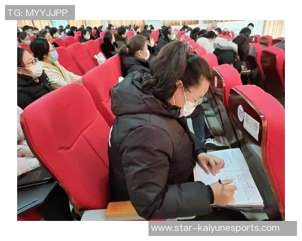 与杨静畅谈和平精英职业生涯的成长与挑战